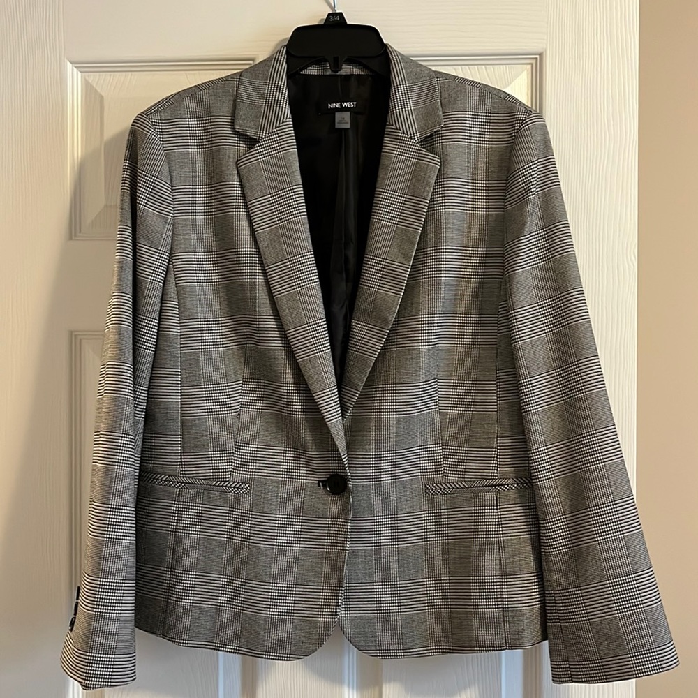 Nine West size 14 blazer